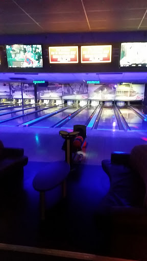 Bowling Alley «Stadium Lanes Bowling Center», reviews and photos, 2105 Knickerbocker Rd, San Angelo, TX 76904, USA