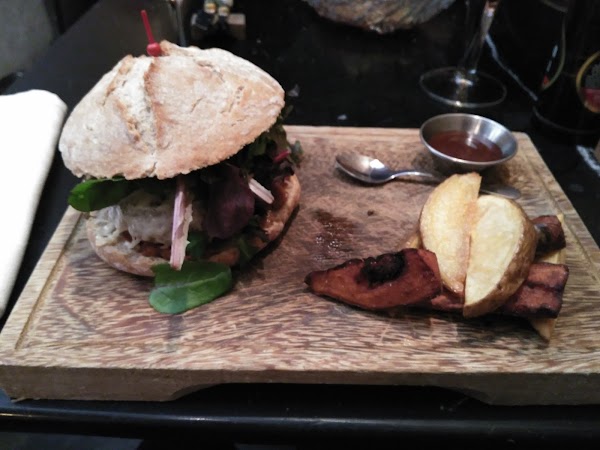 Imagen de Clandestino Gastrobar (10 de 25)