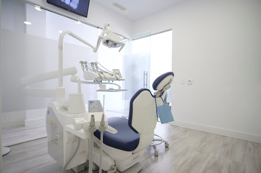 Clinica Dental Indacare, Aguadulce Almería en Aguadulce, Almería