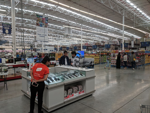 Sam's Club