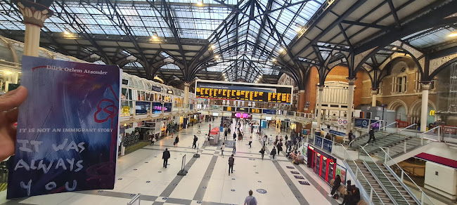 Reviews of Liverpool Street Station in London - Shopping mall