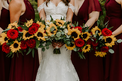 Florist «Ford Flower Co.», reviews and photos, 83 S Broadway, Salem, NH 03079, USA