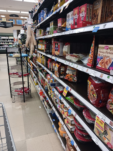 Grocery Store «Kroger Fresh Fare», reviews and photos, 3330 Piedmont Rd NE, Atlanta, GA 30305, USA