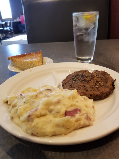 American Restaurant «MCL Restaurant & Bakery Avon», reviews and photos, 121 Avon Village Pkwy, Avon, IN 46123, USA