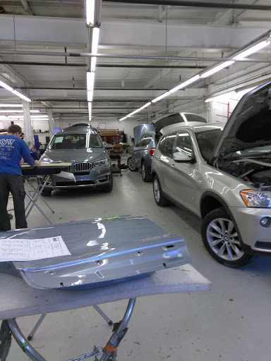 BMW Dealer «P & W BMW», reviews and photos, 4801 Baum Blvd, Pittsburgh, PA 15213, USA