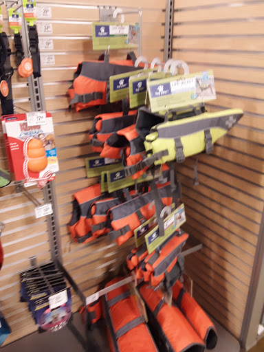 Pet Supply Store «PetSmart», reviews and photos, 1929 Scenic Hwy N, Snellville, GA 30078, USA