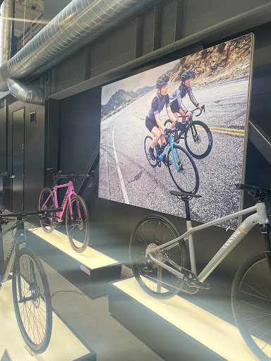 Canyon Bicycles USA image