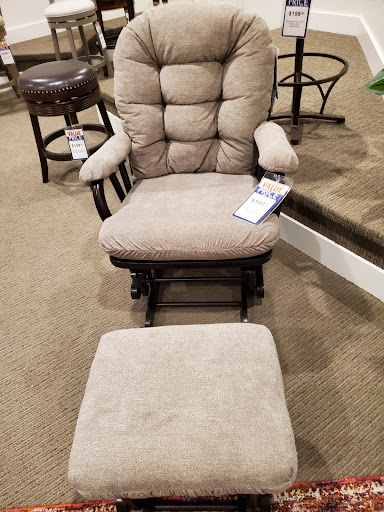 Furniture Store «Crowley Furniture», reviews and photos, 200 N 291 Hwy, Liberty, MO 64068, USA