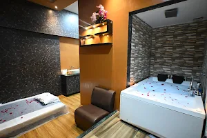 Regal Spa - Best Body Spa In Thane, Manpada image