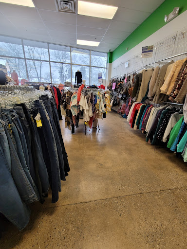 Thrift Store «Goodwill Store & Donation Center», reviews and photos, 766 Lancaster Ave, Berwyn, PA 19312, USA