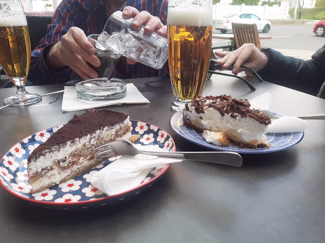 Komentáře a recenze na Cafe Pointa