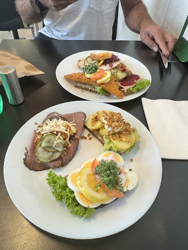 Helles Smørrebrød in Ishøj, Høje-Taastrup
