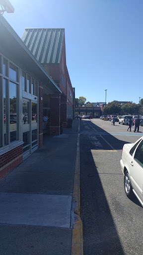 Grocery Store «Stop & Shop», reviews and photos, 460 Blue Hill Avenue, Boston, MA 02121, USA