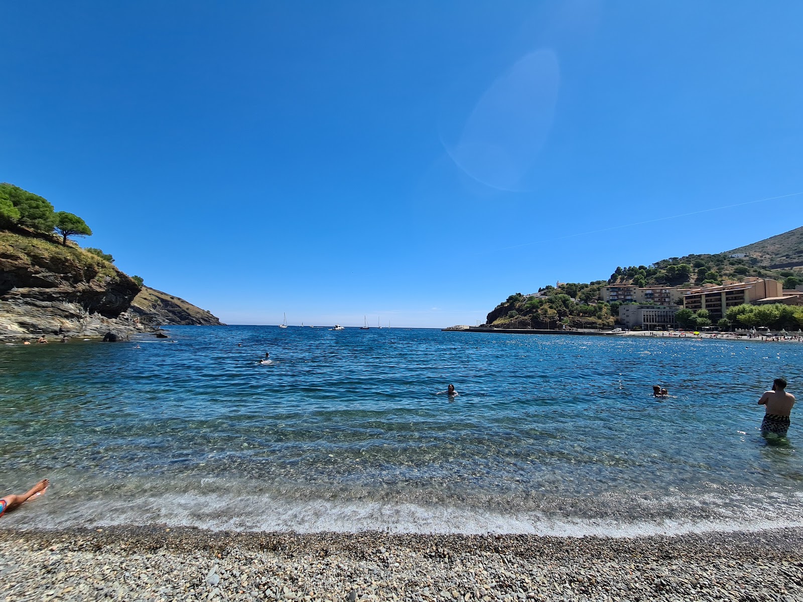 Foto di Platja de Portbou zona selvaggia