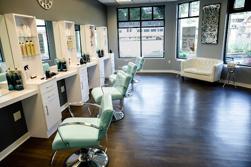 Hair Salon «Chic Hair Salon», reviews and photos, 55 Emerson Plaza E, Emerson, NJ 07630, USA