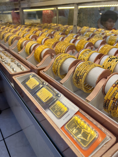 Jeweler «New Meena Jewelers», reviews and photos, 1066 Coney Island Ave, Brooklyn, NY 11230, USA