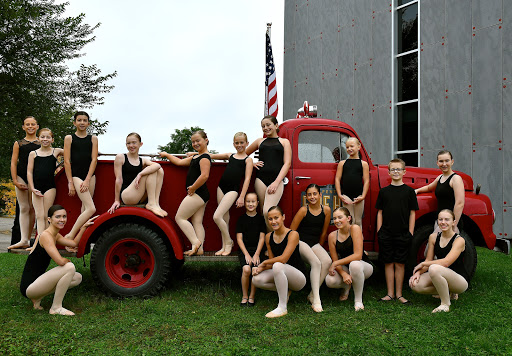 Dance School «Fenton School of Dance & Academy», reviews and photos, 112 E Ellen St, Fenton, MI 48430, USA