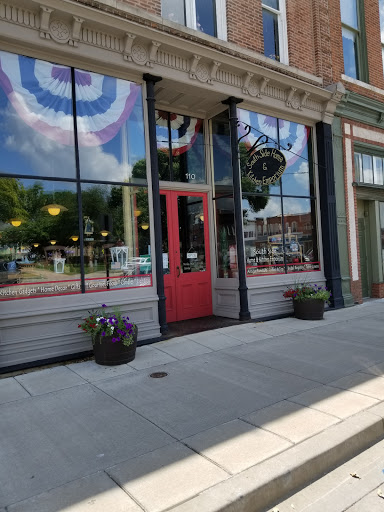 South Side Home & Kitchen Emporium in Rushville, Illinois