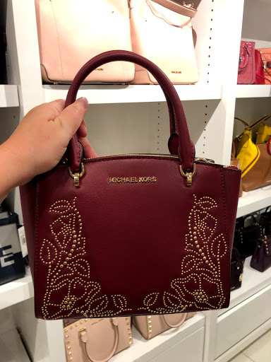 Fashion Accessories Store «Michael Kors», reviews and photos, 11401 NW 12th St #360, Miami, FL 33172, USA