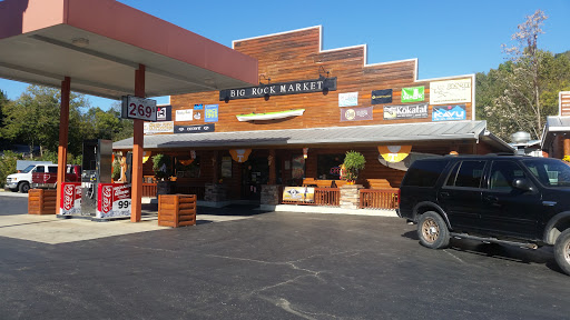 Canoe & Kayak Store «Caney Fork Outdoors - River Store», reviews and photos, 1193 Wolf Creek Rd, Silver Point, TN 38582, USA