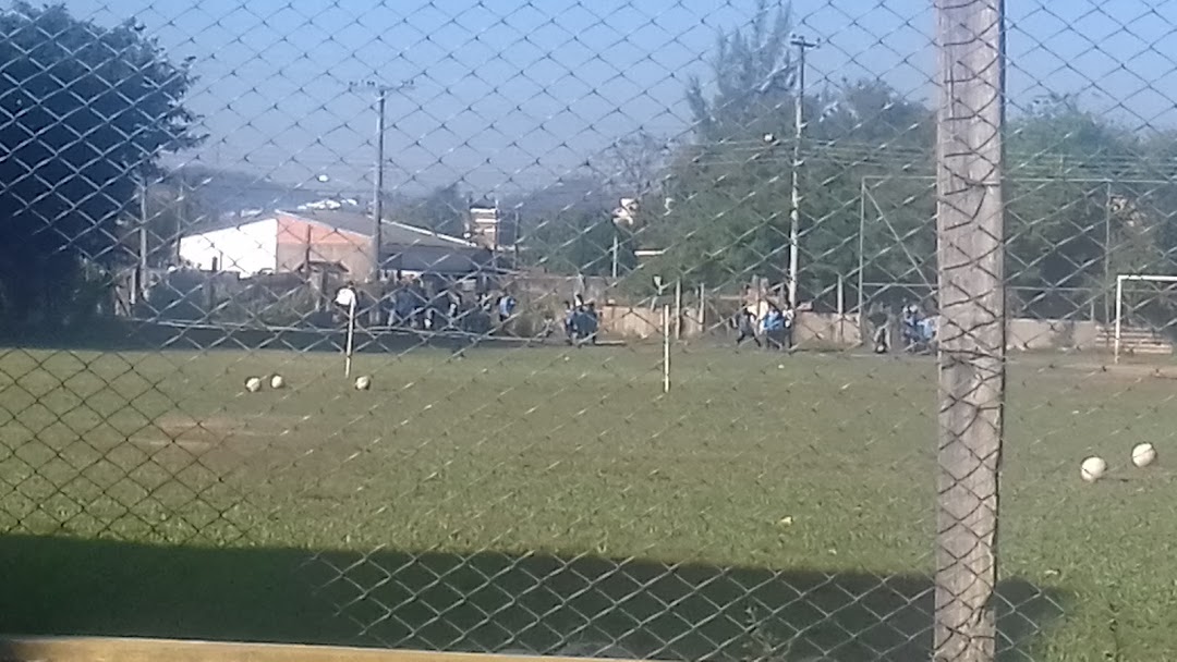 Campo de Futebol Bom Sucesso