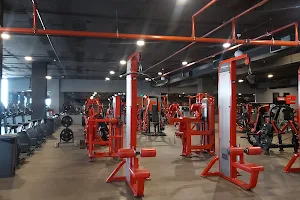 H2 GYM مركز ابوالسعود الرياضي image