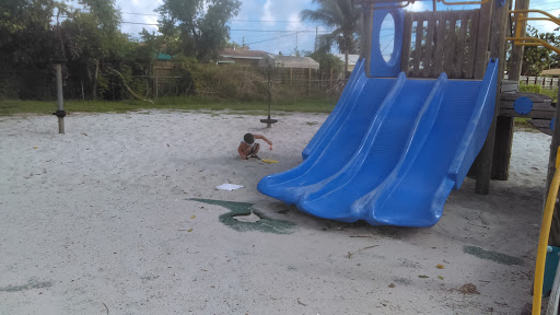 Park «Cloverleaf Park», reviews and photos, 303 NW 191st St, Miami Gardens, FL 33169, USA