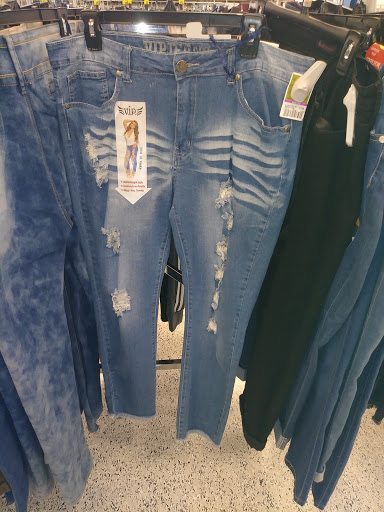 Clothing Store «Ross Dress for Less», reviews and photos, 5705 Liberty Grove Rd, Rowlett, TX 75089, USA