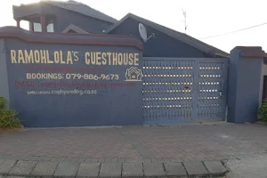 Ramohlola's guesthouse image