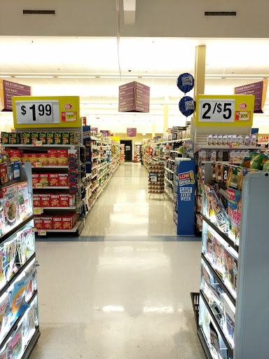 Supermarket «Stop & Shop», reviews and photos, 36 Bedford St, Lexington, MA 02420, USA