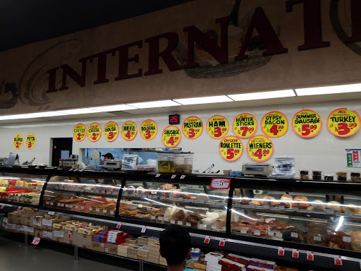 Fruit and Vegetable Store «Harvest Fresh Market», reviews and photos, 100 E Rand Rd, Arlington Heights, IL 60004, USA