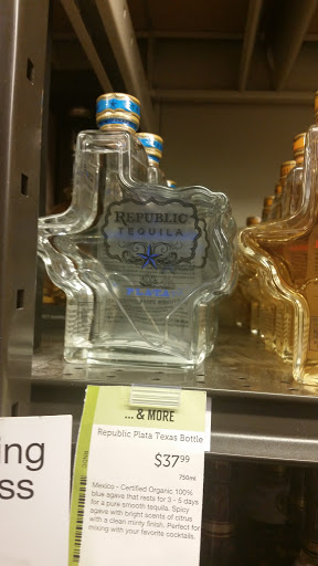 Wine Store «Total Wine & More», reviews and photos, 2325 S Stemmons Fwy, Lewisville, TX 75067, USA