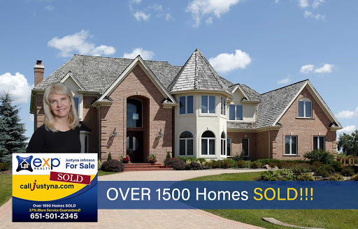 Real Estate Consultant «Justyna Johnson - Edina Realty», reviews and photos, 520 Commons Dr #2381, Woodbury, MN 55125, USA