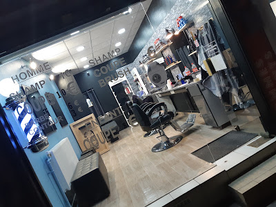 Coiffeur KSS 351 à Pantin