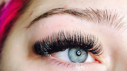 Anna Hoang’s eyelash extension
