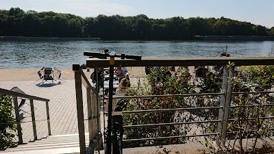 Place Fouillère et quai de Seine à Conflans-Sainte-Honorine