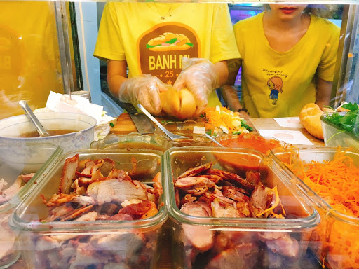Food trucks in Hanoi