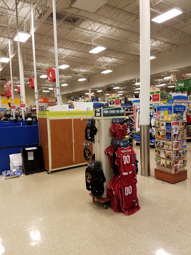 Pet Supply Store «PetSmart», reviews and photos, 9450 SE 82nd Ave, Portland, OR 97086, USA