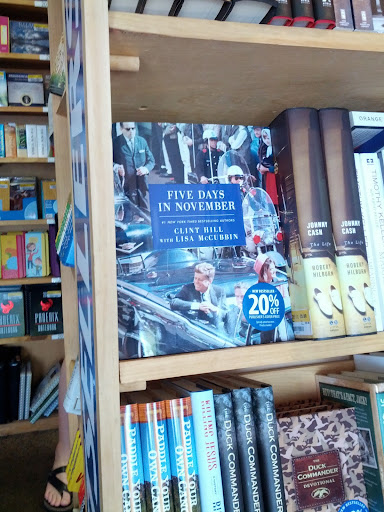 Book Store «Half Price Books», reviews and photos, 4322 E Cactus Rd, Phoenix, AZ 85032, USA