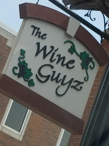 Wine Bar «Wine Guyz», reviews and photos, 122 King St, La Crosse, WI 54601, USA