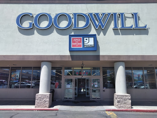 Non-Profit Organization «Salt Lake City - Murray Goodwill Store», reviews and photos
