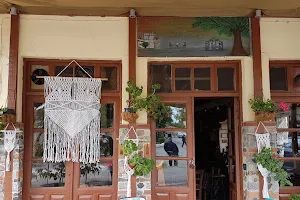 Παραδοσιακό καφενείο "Ο Πλάτανος" image