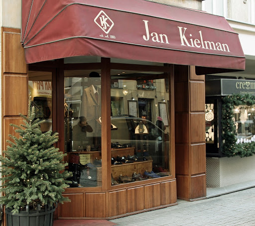 Malton & Kielman Bespoke leather bags and accessories