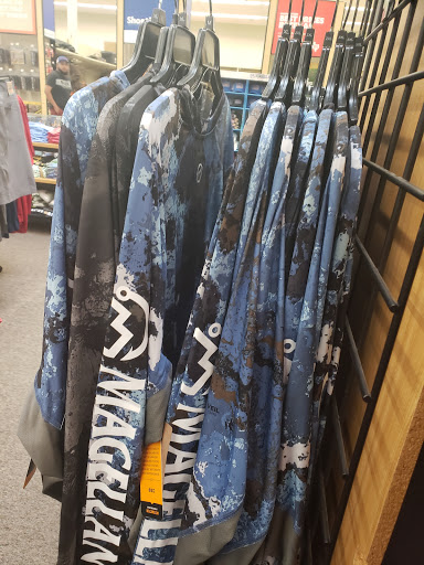 Sporting Goods Store «Academy Sports + Outdoors», reviews and photos, 7513 N Interstate Hwy 35, Austin, TX 78752, USA