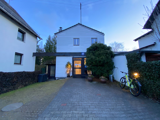 Tierarztpraxis Dr. Brigitte Ballauf und Dr. Katharina Mejstrik unter Unterhaching, Bayern