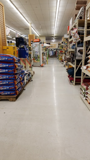 Department Store «C-A-L Ranch Stores», reviews and photos, 88 S Fairfield Rd E, Layton, UT 84041, USA