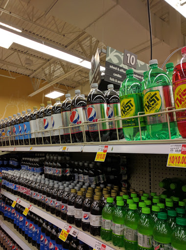 Grocery Store «Kroger», reviews and photos, 108 W Highland Rd, Howell, MI 48843, USA