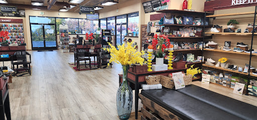 Shoe Store «Santa Rosa Shoes», reviews and photos, 2255 Cleveland Ave, Santa Rosa, CA 95403, USA