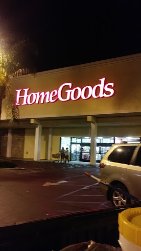 Department Store «HomeGoods», reviews and photos, 5530 Reseda Blvd, Tarzana, CA 91356, USA