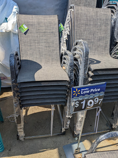 Discount Store «Walmart», reviews and photos, 40 Drury Dr, La Plata, MD 20646, USA